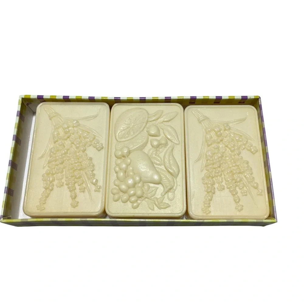 Saponifico Artigianale Fiorentino Lemon and Mallow Soaps NEW Italy